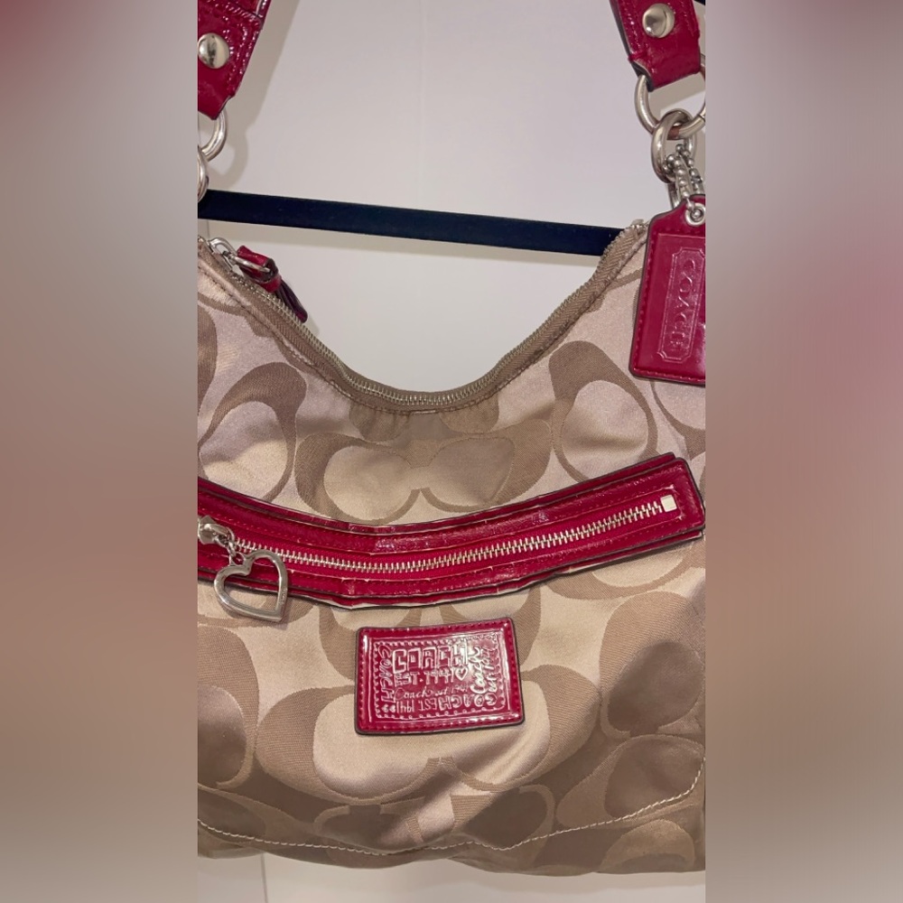 Coach Bag - Picture 2 of 6